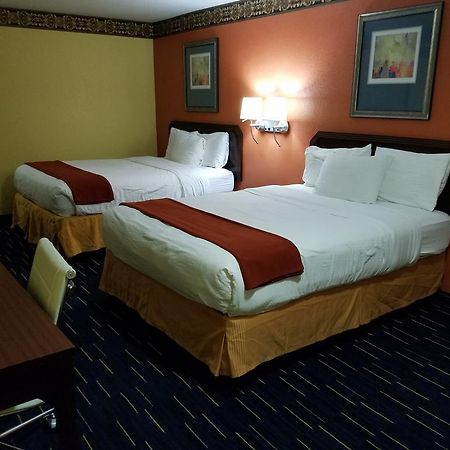 Country Inn Стерлинг Экстерьер фото